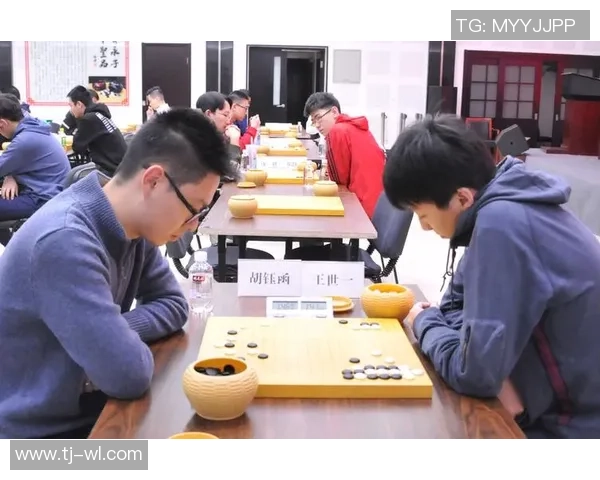 聂卫平与戎毅的围棋对决:智者之间的巅峰较量与心灵碰撞 聂卫平与戎毅的围棋对决:智者之间的巅峰较量与心灵碰撞